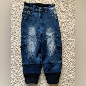 Unique Jean Bermuda, women size 27 or US 4